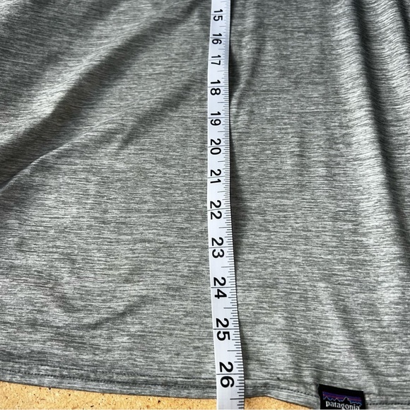Patagonia Capilene base layer size XL - Picture 4 of 7